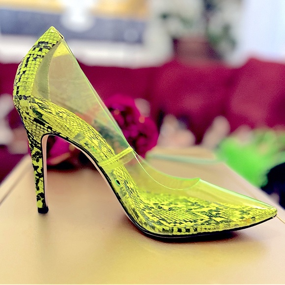 Jessica Simpson Neon Green Python Pixera Pumps - Picture 12 of 16